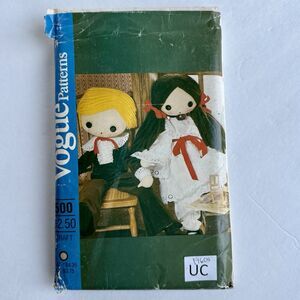 Vintage 1960s Vogue Sewing Pattern 500 BOY & GIRL Doll UNCUT